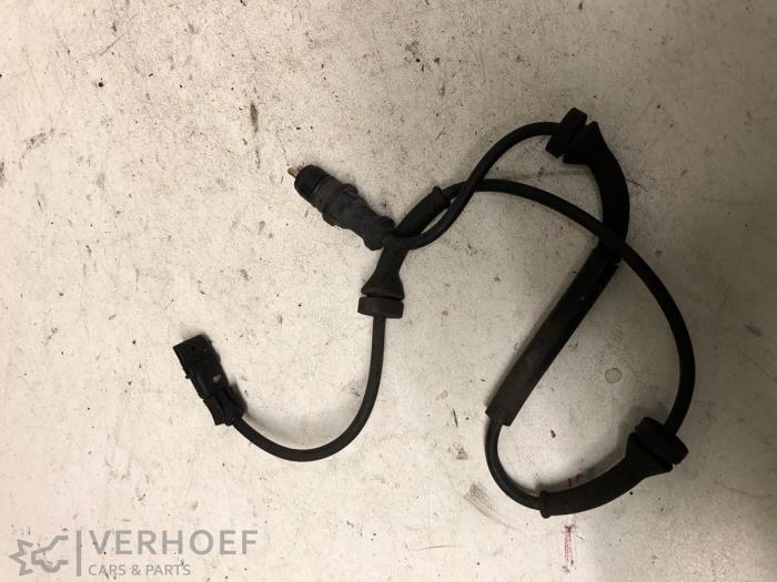 Gebruikte ABS Sensor Renault Espace (JK) 1.9 dCi Prijs € 40,00 Margeregeling aangeboden door Verhoef Cars & Parts