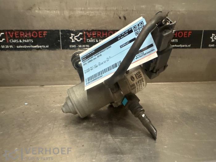 Gebruikte Vacuumpomp Rembekrachtiging Opel Corsa E 1.4 16V Prijs op aanvraag aangeboden door Verhoef Cars & Parts