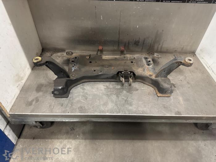 Gebruikte Subframe Volvo V40 (MV) 2.5 T5 20V Prijs op aanvraag aangeboden door Verhoef Cars & Parts