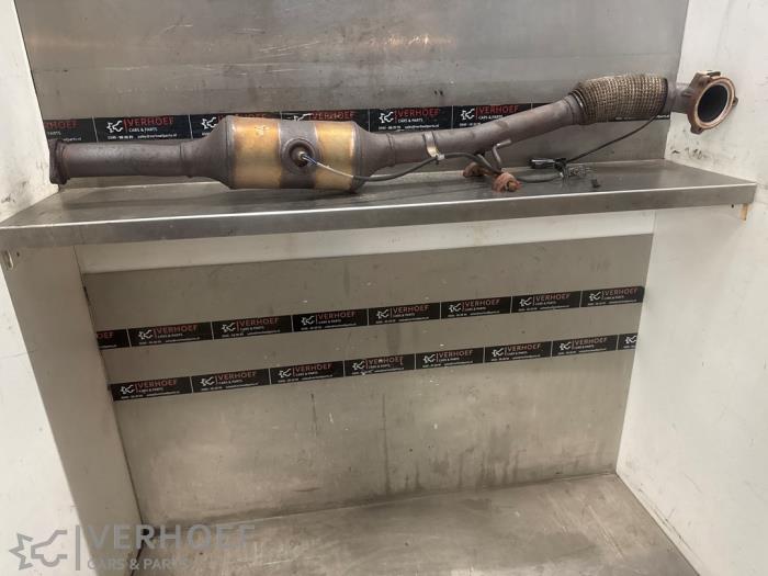 Gebruikte Katalysator Volvo V40 (MV) 2.5 T5 20V Prijs op aanvraag aangeboden door Verhoef Cars & Parts