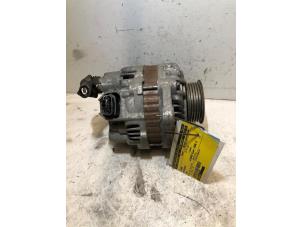 Gebruikte Dynamo Mitsubishi Colt (Z2/Z3) 1.3 16V Prijs € 30,00 Margeregeling aangeboden door Verhoef Cars & Parts