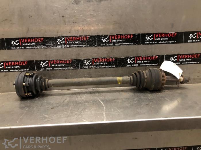 Gebruikte Aandrijfas rechts-achter Ssang Yong Rodius 2.7 270 Xdi 20V 4x2 Prijs op aanvraag aangeboden door Verhoef Cars & Parts