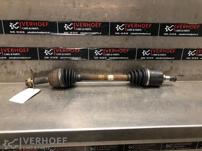 Gebruikte Steekas links-voor Hyundai Atos 1.1 12V Prijs € 30,00 Margeregeling aangeboden door Verhoef Cars & Parts
