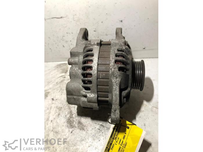 Gebruikte Dynamo Mitsubishi Space Wagon (N8/N9) 2.0 16V GDI Prijs € 50,00 Margeregeling aangeboden door Verhoef Cars & Parts