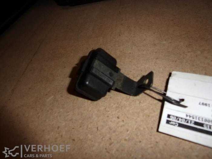 Gebruikte Sensor map (inlaatspruitstuk) Suzuki Alto (SH410) 1.0 GA,GL Prijs € 25,00 Margeregeling aangeboden door Verhoef Cars & Parts