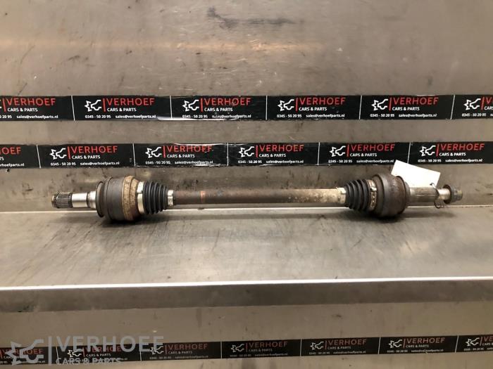 Gebruikte Aandrijfas rechts-achter Lexus IS (E2) 250 2.5 V6 24V Prijs € 100,00 Margeregeling aangeboden door Verhoef Cars & Parts