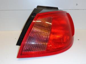 Gebruikte Achterlicht rechts Mitsubishi Colt (Z2/Z3) 1.3 16V Prijs € 40,00 Margeregeling aangeboden door Verhoef Cars & Parts