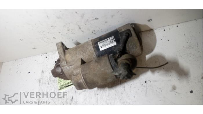 Gebruikte Startmotor Suzuki Grand Vitara I (FT/GT/HT) 2.0 16V Prijs € 50,00 Margeregeling aangeboden door Verhoef Cars & Parts