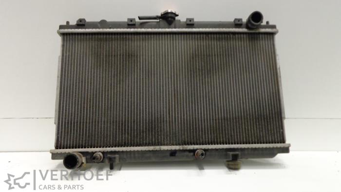 Gebruikte Radiateur Nissan Primera Traveller (WP11) 2.0 16V Prijs € 50,00 Margeregeling aangeboden door Verhoef Cars & Parts
