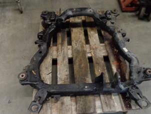 Gebruikte Subframe Chevrolet Captiva (C100) 3.2 V6 24V 4x4 Prijs € 250,00 Margeregeling aangeboden door Verhoef Cars & Parts
