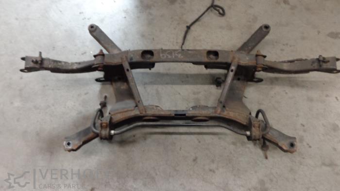 Gebruikte Subframe Chevrolet Captiva (C100) 3.2 V6 24V 4x4 Prijs op aanvraag aangeboden door Verhoef Cars & Parts