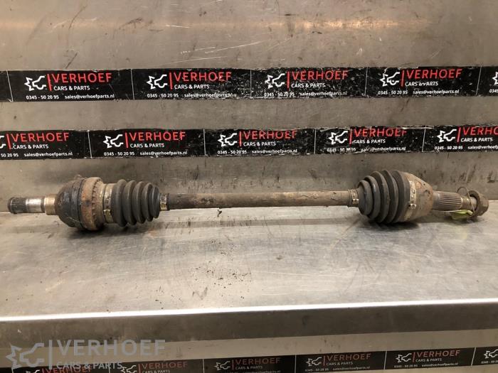 Gebruikte Aandrijfas links-achter Chevrolet Captiva (C100) 3.2 V6 24V 4x4 Prijs op aanvraag aangeboden door Verhoef Cars & Parts