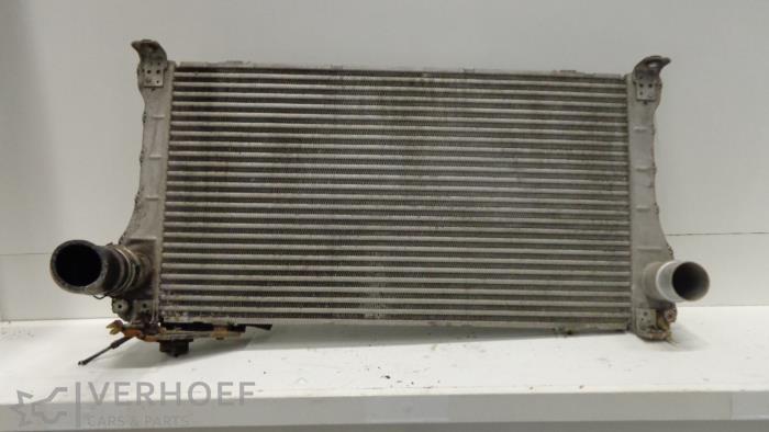 Gebruikte Intercooler Toyota Avensis Wagon (T27) 2.2 16V D-4D-F 150 Prijs op aanvraag aangeboden door Verhoef Cars & Parts
