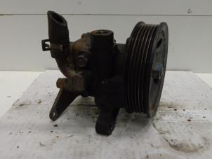 Gebruikte Servopomp Ssang Yong Korando Cabrio (KJ) 2.9 D Prijs € 50,00 Margeregeling aangeboden door Verhoef Cars & Parts