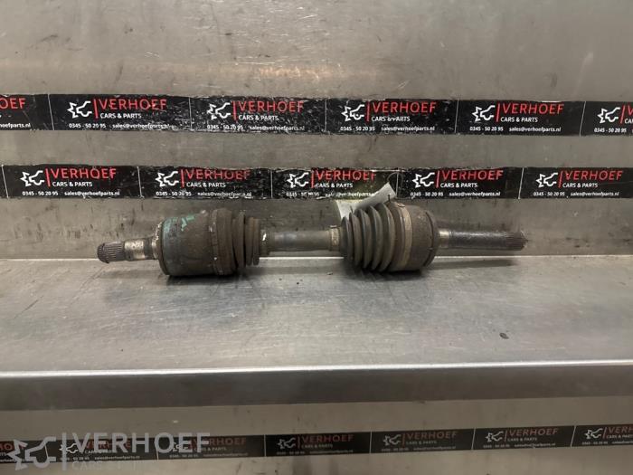 Gebruikte Aandrijfas links-voor Hyundai Terracan 2.9 CRDi 16V Prijs € 60,50 Inclusief btw aangeboden door Verhoef Cars & Parts