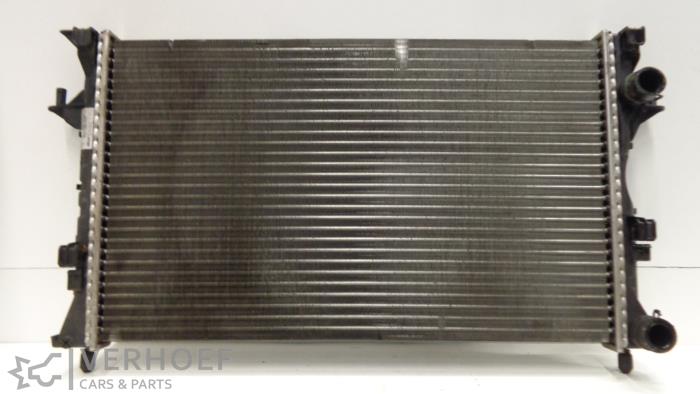 Gebruikte Radiateur Renault Laguna II Grandtour (KG) 1.8 16V Prijs op aanvraag aangeboden door Verhoef Cars & Parts