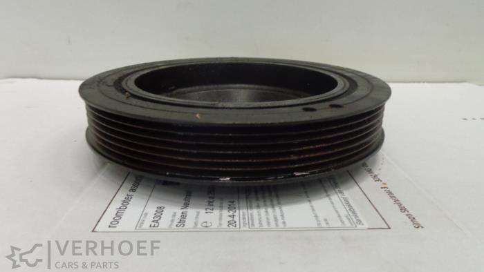Gebruikte Krukas Poelie Mitsubishi Outlander (CU) 2.4 16V 4x4 Prijs op aanvraag aangeboden door Verhoef Cars & Parts