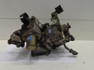 Gebruikte Benzinepomp Mitsubishi Space Wagon (N8/N9) 2.4 16V GDI GLX Prijs € 100,00 Margeregeling aangeboden door Verhoef Cars & Parts