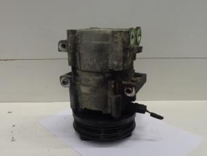 Gebruikte Aircopomp Jaguar X-type 2.0 D 16V Prijs op aanvraag aangeboden door Verhoef Cars & Parts