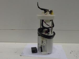 Gebruikte Benzinepomp Honda Jazz (GE6/GE8/GG/GP) 1.3 VTEC 16V Hybrid Prijs € 75,00 Margeregeling aangeboden door Verhoef Cars & Parts