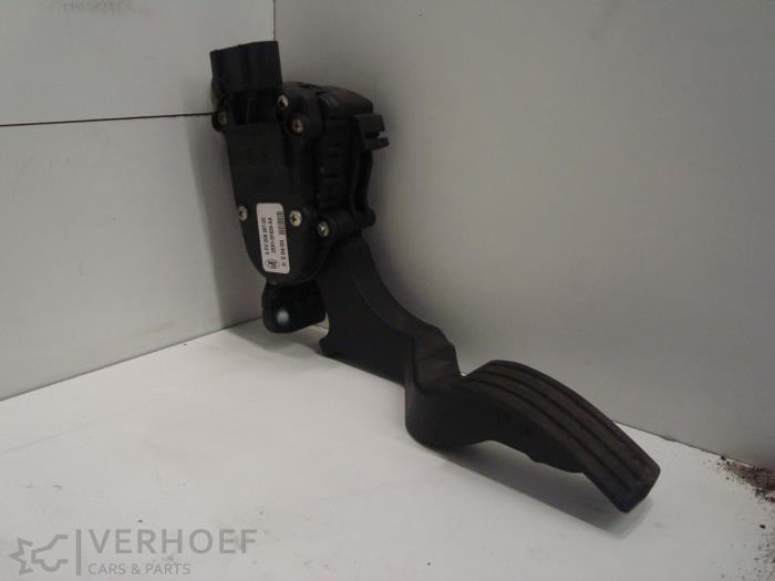 Gebruikte Sensor Gaspedaalpositie Ford Fiesta 5 (JD/JH) 1.4 TDCi Prijs op aanvraag aangeboden door Verhoef Cars & Parts