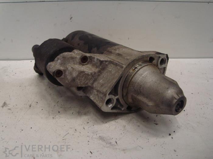 Gebruikte Startmotor Mercedes E Combi (S210) 2.4 E-240 V6 18V Prijs op aanvraag aangeboden door Verhoef Cars & Parts