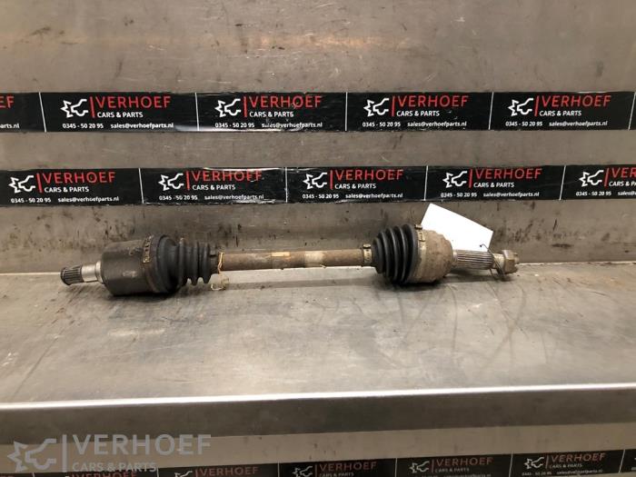 Gebruikte Steekas links-voor Hyundai Atos 1.1 12V Prijs € 30,00 Margeregeling aangeboden door Verhoef Cars & Parts