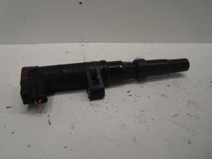 Gebruikte Bobine Renault Megane II (BM/CM) 1.6 16V Prijs € 15,00 Margeregeling aangeboden door Verhoef Cars & Parts