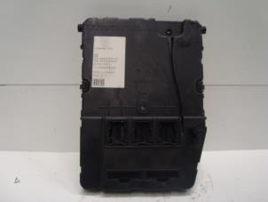 Gebruikte Computer Body Control Renault Megane II (BM/CM) 1.6 16V Prijs op aanvraag aangeboden door Verhoef Cars & Parts