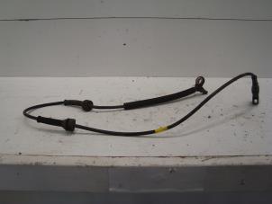 Gebruikte ABS Sensor Mazda 2 (NB/NC/ND/NE) 1.25 16V Prijs op aanvraag aangeboden door Verhoef Cars & Parts