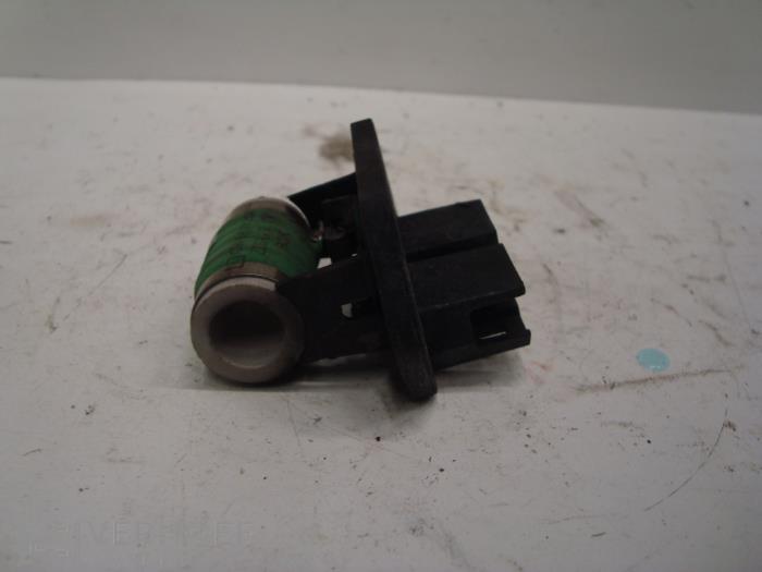 Gebruikte Sensor radiateurtemperatuur Fiat Stilo MW (192C) 1.4 16V Prijs op aanvraag aangeboden door Verhoef Cars & Parts