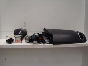 Gebruikte Module + Airbag Set Suzuki Splash 1.3 DDiS 16V Prijs € 350,00 Margeregeling aangeboden door Verhoef Cars & Parts