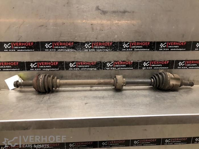Gebruikte Aandrijfas rechts-voor Toyota Corolla Prijs € 40,00 Margeregeling aangeboden door Verhoef Cars & Parts