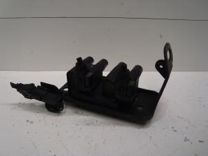 Gebruikte Bobine Kia Carens II (FJ) 1.6i 16V Prijs € 20,00 Margeregeling aangeboden door Verhoef Cars & Parts