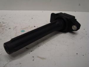 Gebruikte Bobine Mitsubishi Outlander (GF/GG) 2.0 16V PHEV 4x4 Prijs € 25,00 Margeregeling aangeboden door Verhoef Cars & Parts