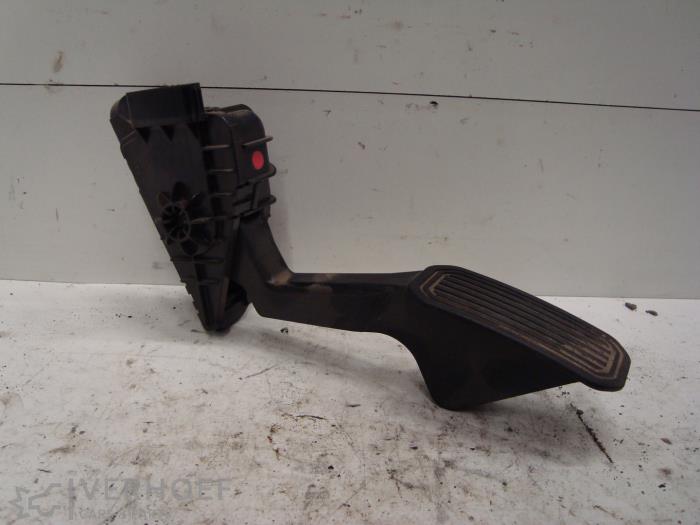 Gebruikte Sensor Gaspedaalpositie Toyota Land Cruiser (J12) 3.0 D-4D 16V Prijs € 121,00 Inclusief btw aangeboden door Verhoef Cars & Parts