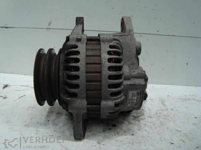 Gebruikte Dynamo Mazda 323 Fastbreak (BJ14) 2.0 DTiD 16V Prijs op aanvraag aangeboden door Verhoef Cars & Parts