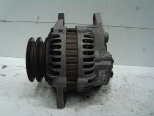 Gebruikte Dynamo Mazda 323 Fastbreak (BJ14) 2.0 DTiD 16V Prijs op aanvraag aangeboden door Verhoef Cars & Parts