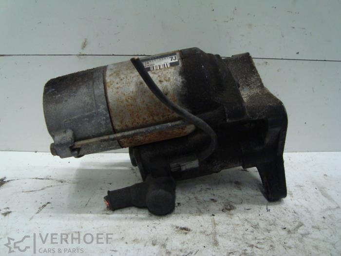 Gebruikte Startmotor Mazda 323 Fastbreak (BJ14) 2.0 DTiD 16V Prijs € 30,00 Margeregeling aangeboden door Verhoef Cars & Parts