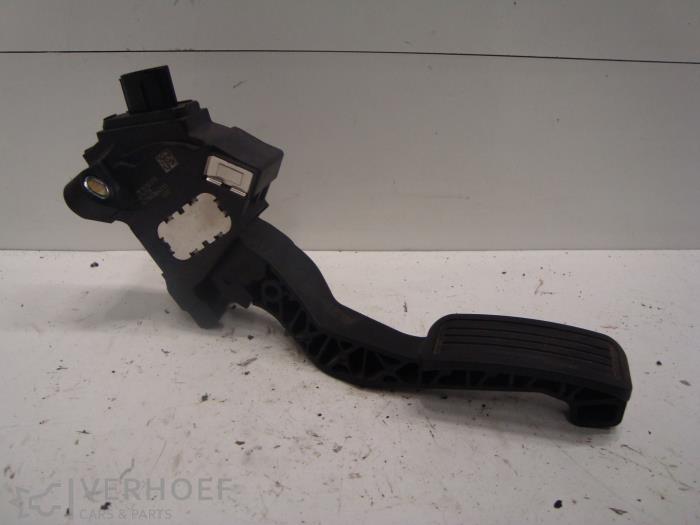 Gebruikte Sensor Gaspedaalpositie Toyota Yaris II (P9) 1.3 16V VVT-i Prijs € 50,00 Margeregeling aangeboden door Verhoef Cars & Parts