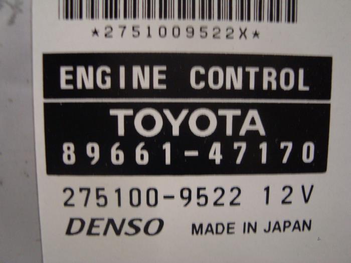 Cilinderslotenset (compleet) van een Toyota Prius (NHW20) 1.5 16V 2008