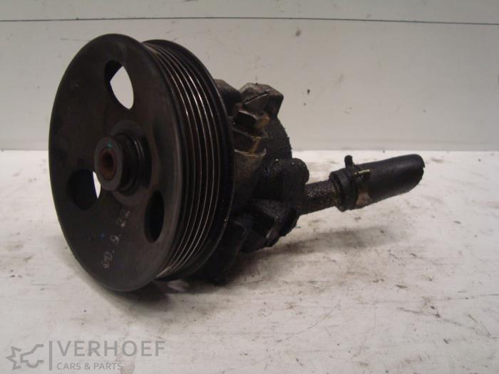 Gebruikte Pomp Servo Chevrolet Tacuma 1.8 Pure,SE,SX Prijs € 30,00 Margeregeling aangeboden door Verhoef Cars & Parts
