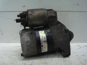Gebruikte Startmotor Renault Clio II (BB/CB) 1.2 Prijs € 35,00 Margeregeling aangeboden door Verhoef Cars & Parts