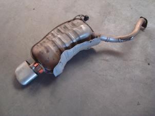 Gebruikte Uitlaat Einddemper Hyundai Santa Fe II (CM) 2.2 CRDi 16V 4x4 Prijs op aanvraag aangeboden door Verhoef Cars & Parts