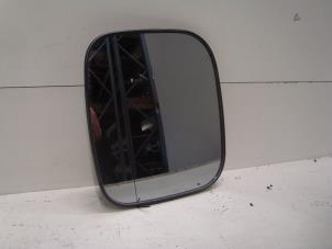Gebruikte Spiegelglas links Mitsubishi Pajero Hardtop (V6/7) 3.2 DI-D 16V Prijs € 30,00 Margeregeling aangeboden door Verhoef Cars & Parts