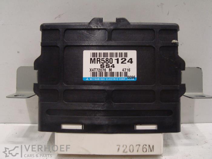 Gebruikte Computer Diversen Mitsubishi Pajero Hardtop (V6/7) 3.2 DI-D 16V Prijs € 75,00 Margeregeling aangeboden door Verhoef Cars & Parts