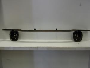 Gebruikte Bumperframe voor Subaru Forester (SF) 2.0 16V Prijs op aanvraag aangeboden door Verhoef Cars & Parts