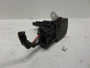 Gebruikte Luchthoeveelheidsmeter Lexus RX (L2) 450h V6 24V VVT-i 4x4 Prijs op aanvraag aangeboden door Verhoef Cars & Parts