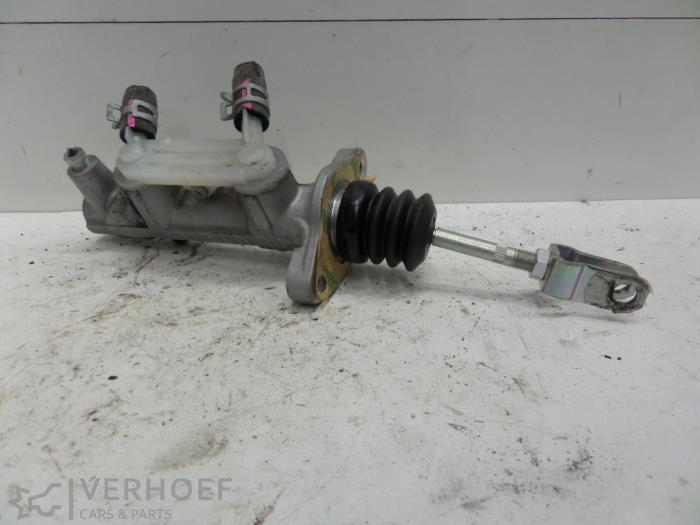 Gebruikte Hoofdremcilinder Lexus RX (L2) 450h V6 24V VVT-i 4x4 Prijs op aanvraag aangeboden door Verhoef Cars & Parts