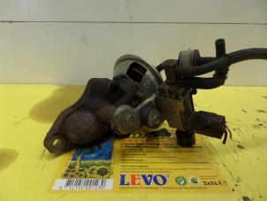 Gebruikte EGR Klep Toyota Avensis (T22) 2.0 D-4D 16V Prijs € 75,00 Margeregeling aangeboden door Verhoef Cars & Parts